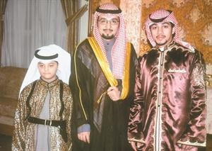 ماجد العنزي مع اخويه محمد وعبدالله﻿