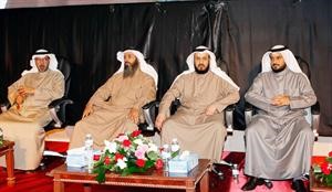 دمحمد الحويلة وعبدالله البرغش ونايف المرداس والصيفي مبارك الصيفي خلال افتتاح مقرهم الانتخابي﻿