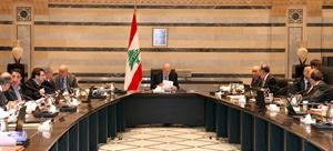الرئيس نجيب ميقاتي مترئسا جلسة تصحيح الاجور الحكومية محمود الطويل
