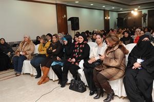 ناخبات الدائرة الثالثة في مقر هشام الشايع