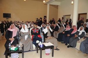 ناخبو الدائرة الاولى في مقر العميري﻿