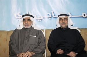 احمد لاري وعدنان عبدالصمد خلال افتتاح مقرهما الثالث حسين القريني
