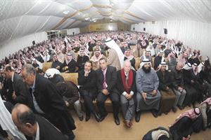 المقر الانتخابي وقد امتلا بالمواطنين من ناخبي الدائرة الرابعة