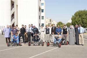 الطلبة يعرضون المشاريع الخاصة بهم
