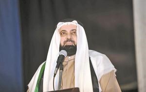  دوليد الطبطبائي متحدثا خلال الاحتفالمتين غوزال﻿