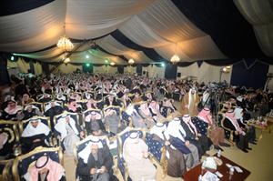 جانب من ناخبي الدائرة الرابعة في مقر مشعل الذايدي