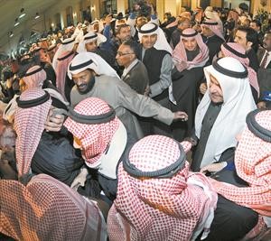 عبدالله العرادة يبارك لمحمد الصقر﻿
