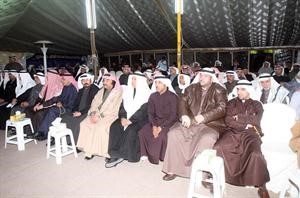 ناخبو الدائرة الاولى في مقر صالح عاشور ﻿