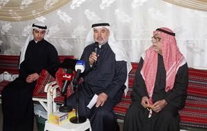 صالح عاشور متحدثا الى الحضور خلال حفل الاستقبال الذي اقامه مساء امس الاول ﻿
