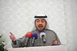 علي الدقباسي متحدثا﻿