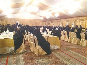 جانب من الحاضرات خلال ندوة المرداس﻿