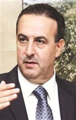 فايز شكر﻿