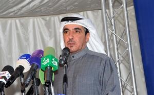 دحسن جوهر متحدثا الى الحضور