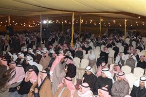 جانب من ناخبي الدائرة الرابعة في مقر دمحمد الهطلاني خالد مكي
