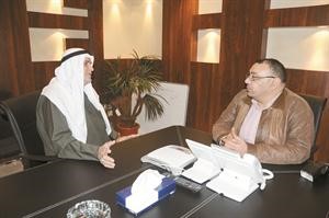 احمد صفر متحدثا للزميل اسامة دياب