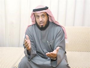 اعاهد ابناء الدائرة بان ابقى مع الحق في وجه الباطل