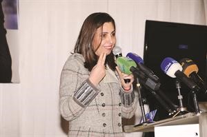  مرشحة الدائرة الثالثة النائبة السابقة درولا دشتي متحدثة للحاضرات 