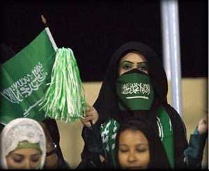 السعوديات يقتحمن الملاعب بحلول 2014