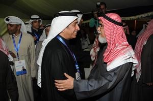 عادل الخرافي مرحبا بالدكتور عبدالمحسن الجارالله الخرافي
