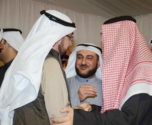 حديث بين دمحمد الكندري واسامة الشاهين واحد الحضور