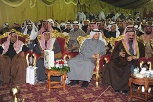 جانب من الحضور في مقر الوعلان