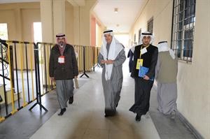 ديوسف الابراهيم في طريقه للتصويت