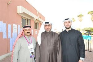 خالد الشطي واثنان من مؤيديه