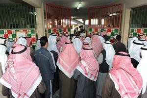 حضور كثيف مع الساعات الاولى من بدء الاقتراع
