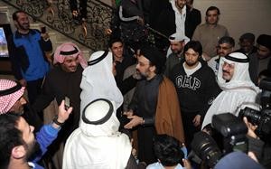 حسين القلاف يتلقى التهاني من مؤيديه﻿