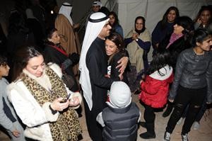 رياض العدساني يتلقى التهنئة بالفوز هاني الشمري