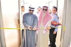 مالانصاري وسالم الشتيل يفتتحان الفرع