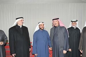 مبارك الدويلة مهنئا دمحمد الكندري متين غوزال
