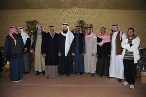 مهنئون في مقر السلطان والعميري
