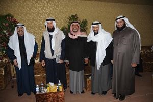 دعيج الشمري يقدم التهاني
