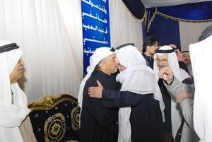 عبدالحميد دشتي يتلقى التهاني﻿