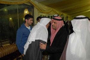 عبدالله الطريجي مستقبلا المهنئين