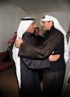 الشيخ حمد جابر العلي مهنئا الغانم