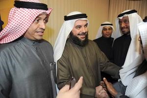 دجمعان الحربش ودحمد المطر يتلقيان التهاني﻿