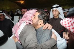 عناق حار﻿