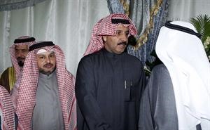 ابناء الدائرة يهنئون النواب الجدد