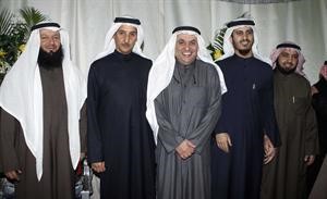 محمد الصقر هنا النواب العوازم بفوزهم
