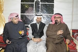 من الحضور
