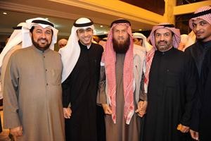 الزميل احمد الفضلي مقدما التهاني