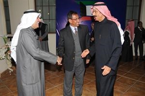  دراشد العويش مهنئا﻿