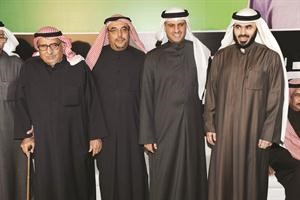 عبدالرحمن العنجري واسامة المناور يهنئان