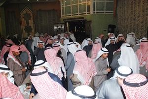 حضور حاشد في مقر الهطلاني اسامة ابوعطية