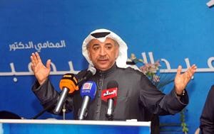 عبدالحميد دشتي متحدثا في اللقاء متين غوزال
