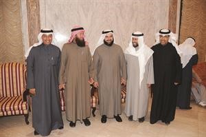 دجمعان الحربش ودحمد المطر يهنئان السلطان والعميري