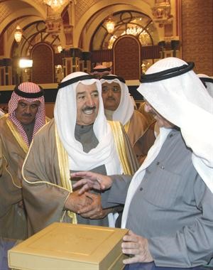 صاحب السمو الامير خلال جولته على المشاريع﻿