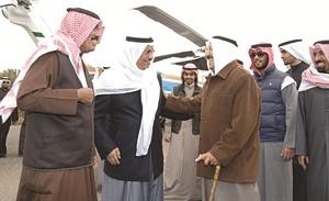 حديث باسم بين صاحب السمو الامير الشيخ صباح الاحمد وسمو ولي العهد الشيخ نواف الاحمد وسمو رئيس الوزراء الشيخ جابر المبارك
